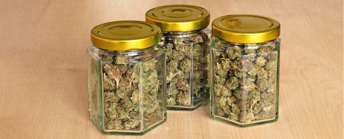 You must pack the buds loosely and avoid compacting the container to allow for proper airflow when needed.